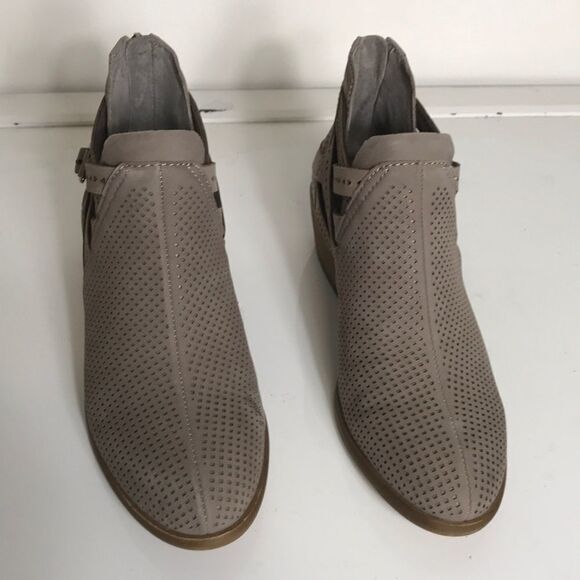 Vince Camuto Pranika Perforated Leather Buckle Boo - Picture 3 of 7